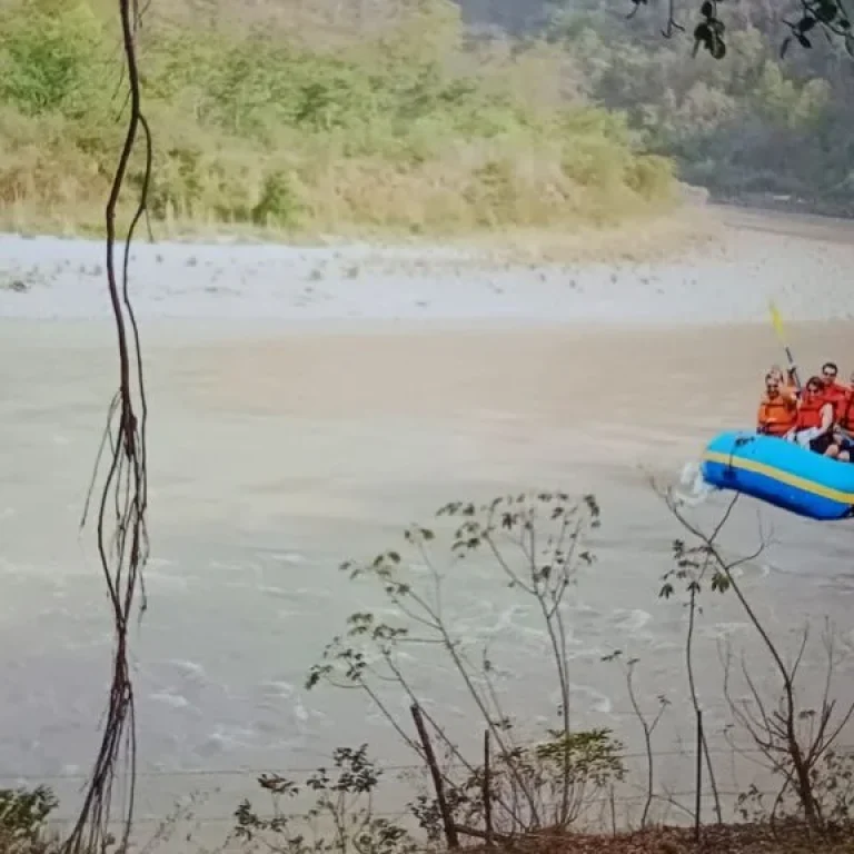 Banyan-by-the-Ganges-Uttarakhand-river-rafting-1024x576.jpg